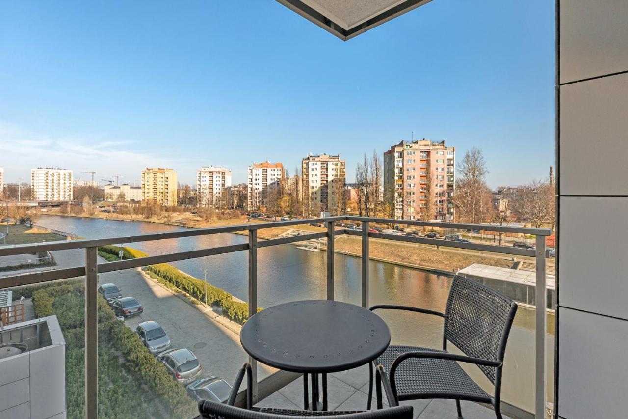 Nowa Motlawa Spa, Pool, Gym & Parking By Downtown Apartment *