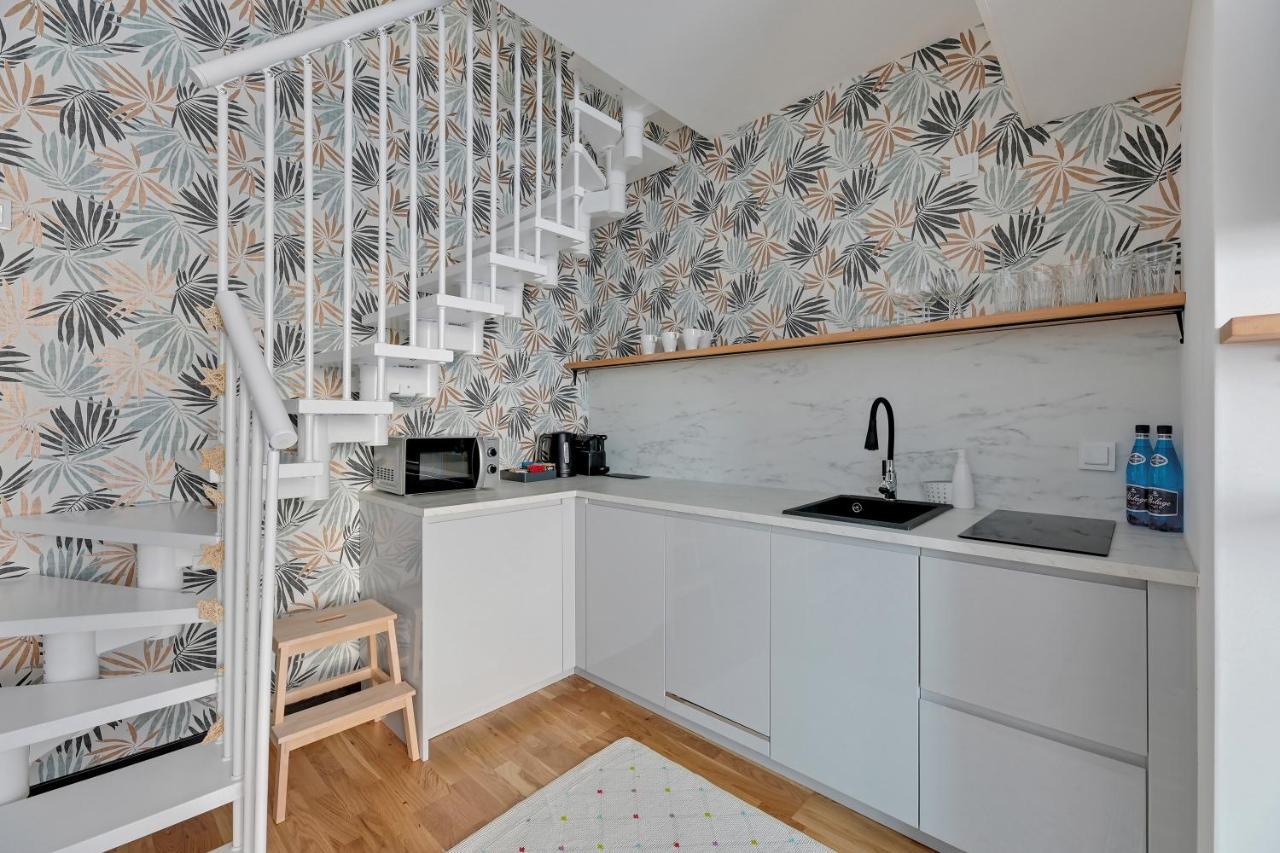 Dwie Motlawy Riverside & Parking By Downtown Apartment *
