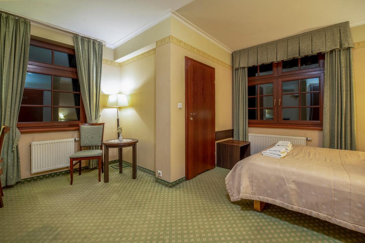 Aparthotel Jaskowy Dworek 3*