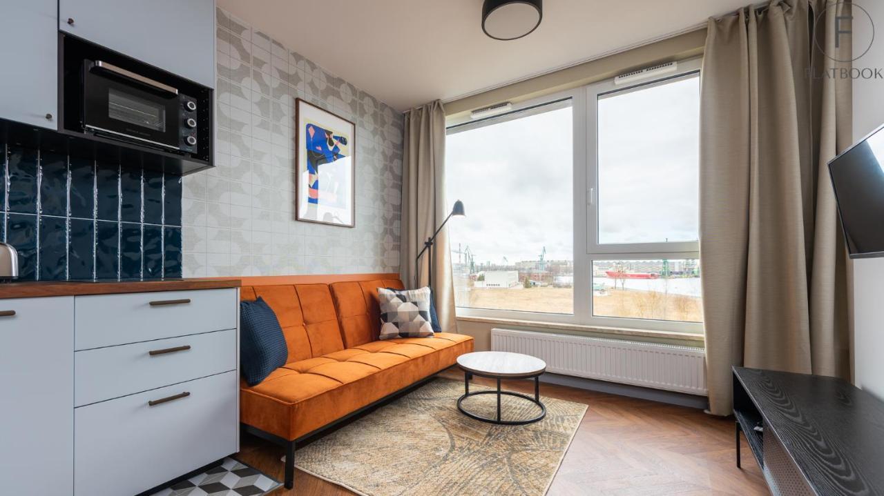 Flatbook - Center Chlebova With Gym Apartment Danzig