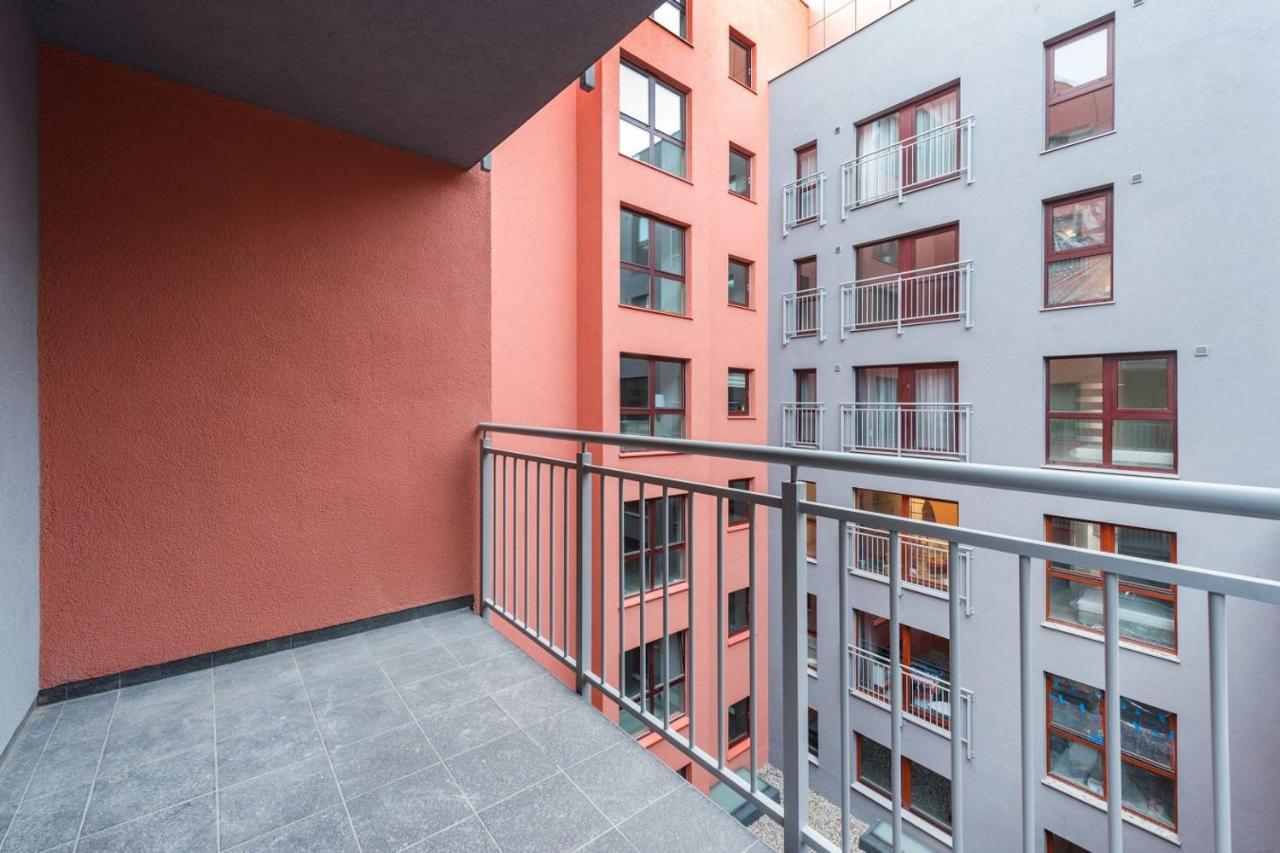 Apartament Goma Rent Chmielna 63 Waterlane Island Spa&wellness *