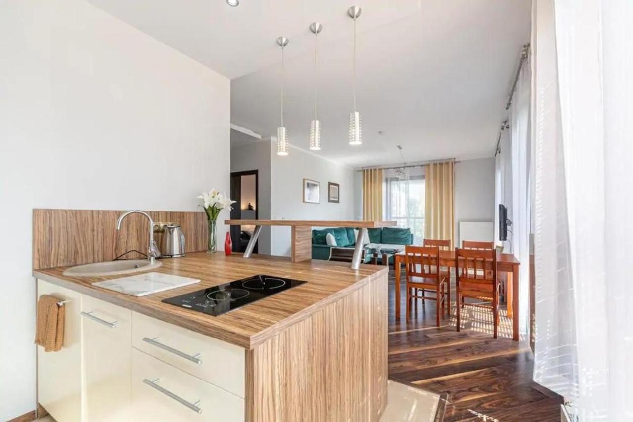 Apartment Golden Szafarnia 5 M28 *