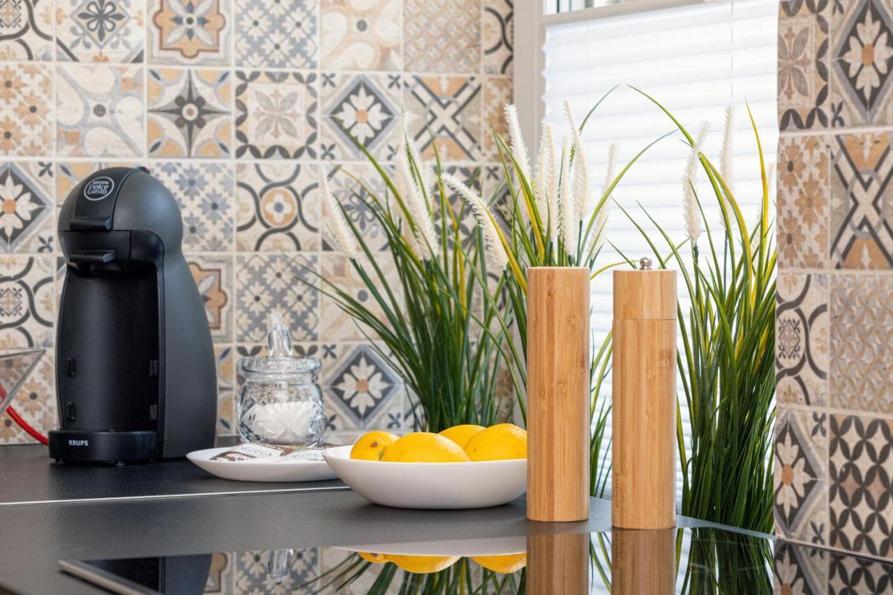Brzezno Apartament Przy Plazy By Renters * Gdansk