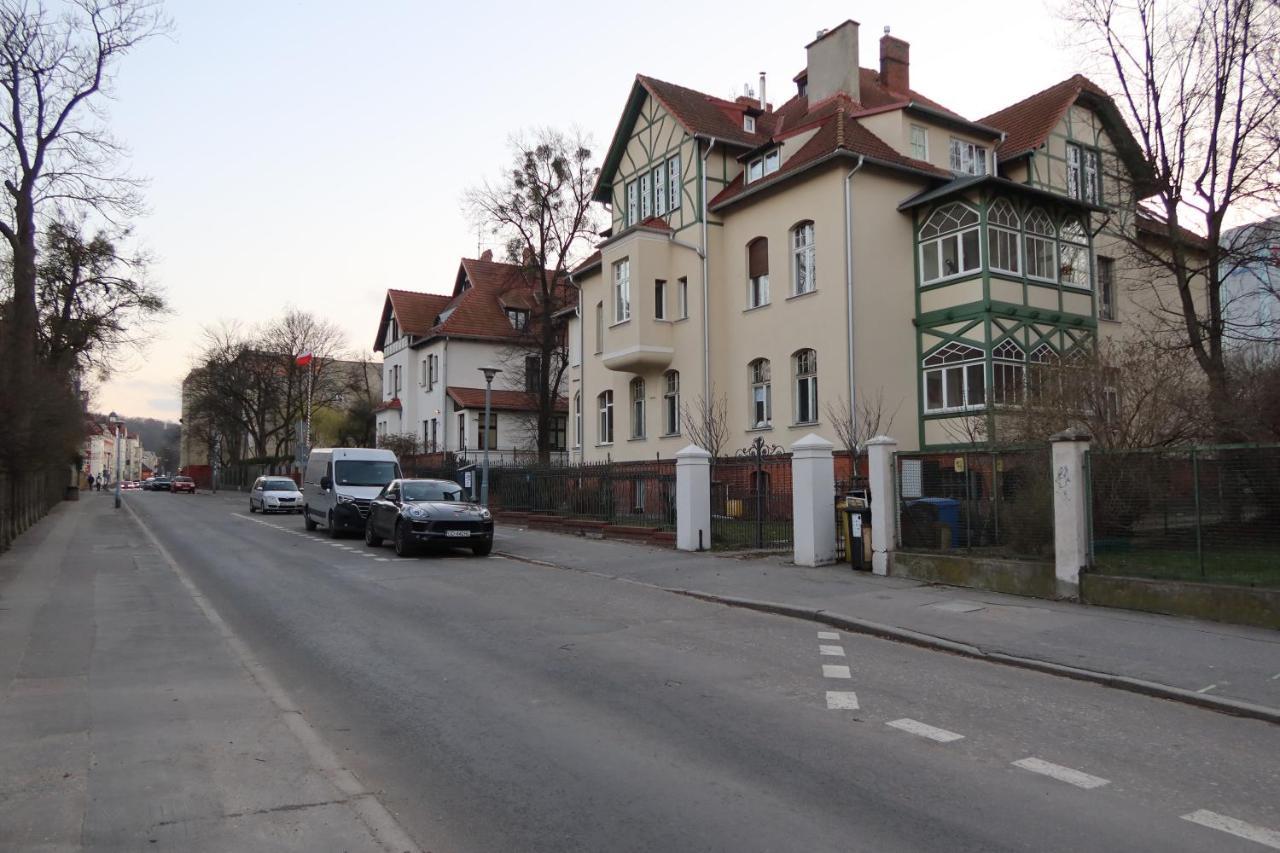 Amart Apartment