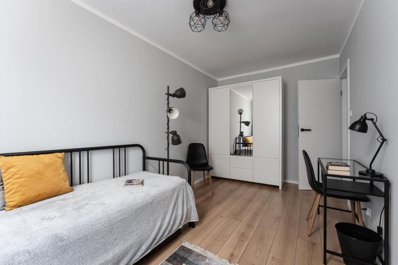Apartment Kwatera Orlowska 9 *