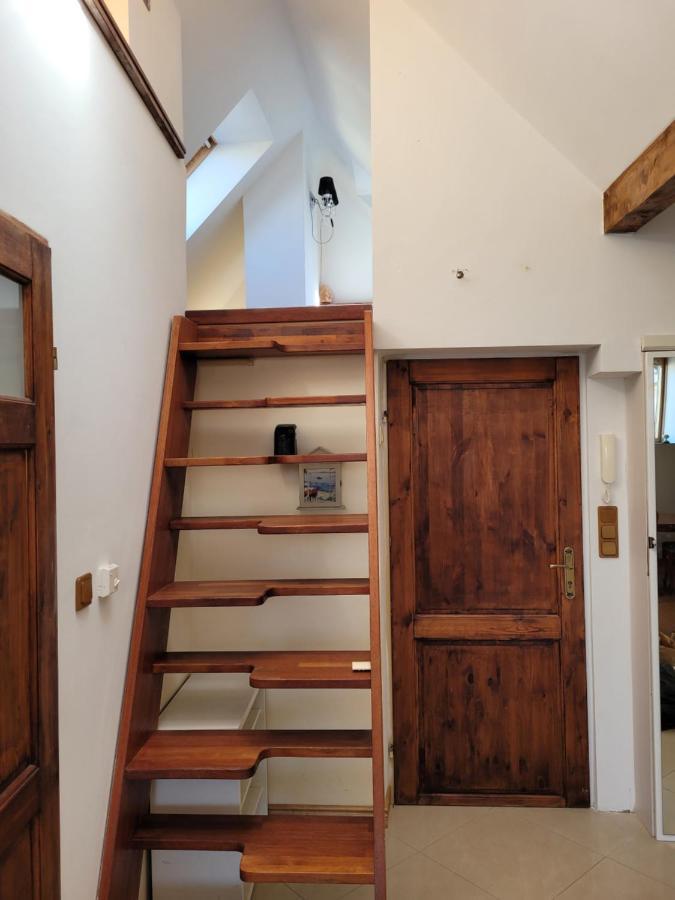 Toproof Kozia Apartamento *