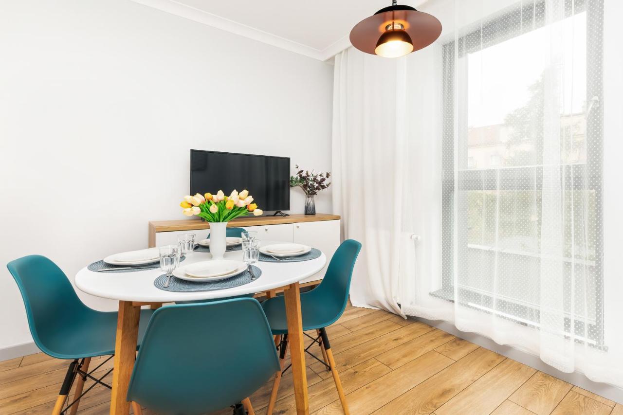 Browar Gdanski Free Parking By Renters