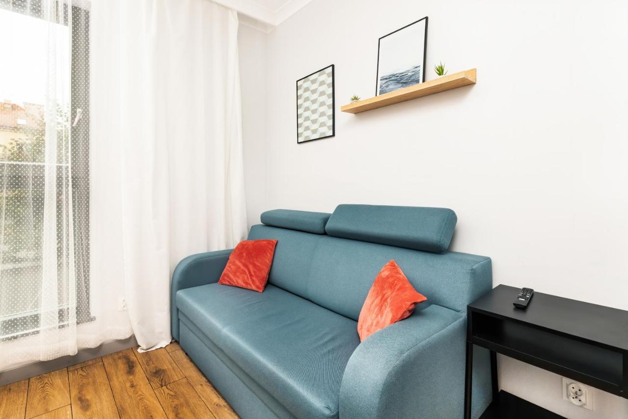 Browar Gdanski Free Parking By Renters