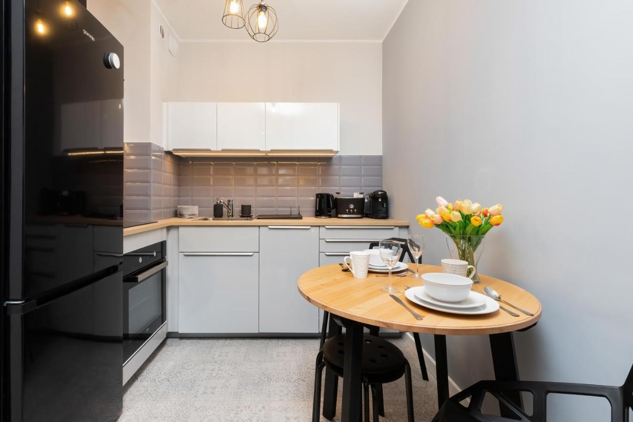 Browar Gdanski Free Parking By Renters * Gdańsk