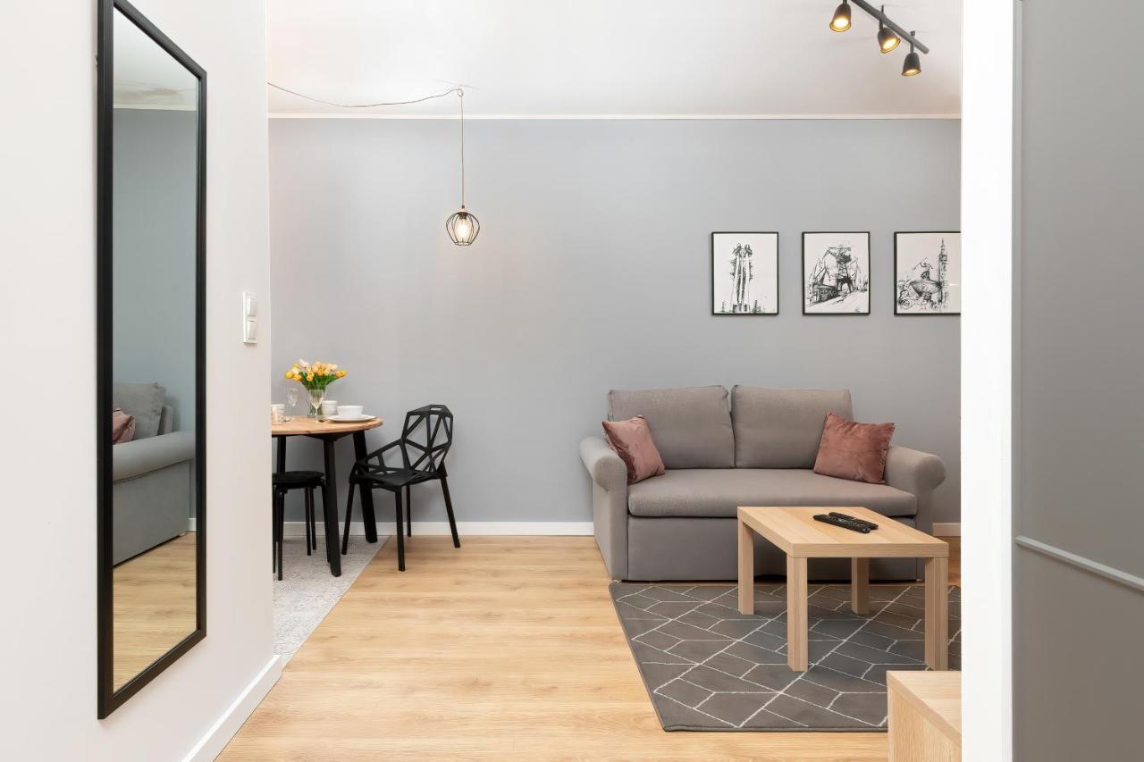 Browar Gdanski Free Parking By Renters * Gdansk