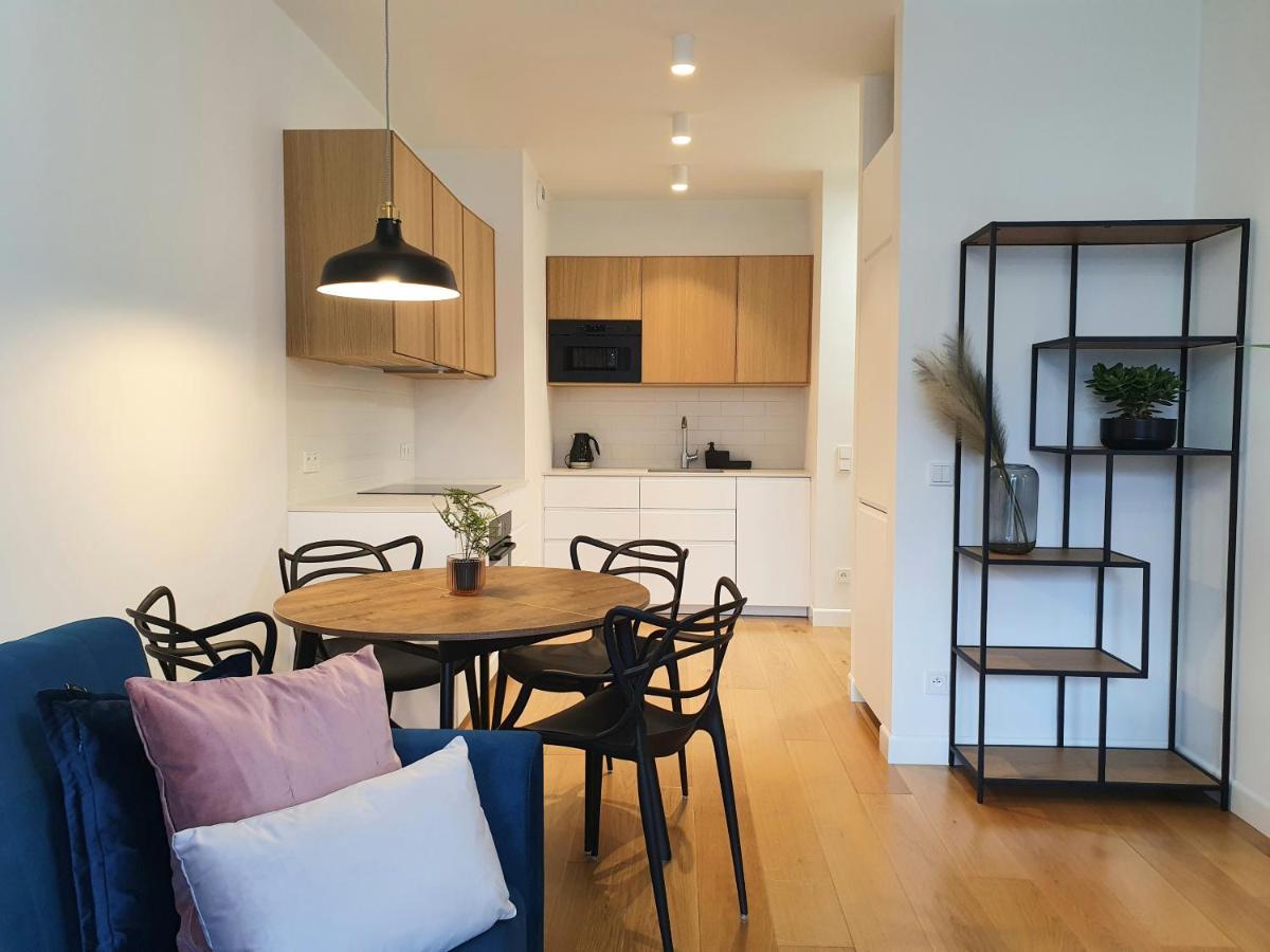 Apartment River Side *