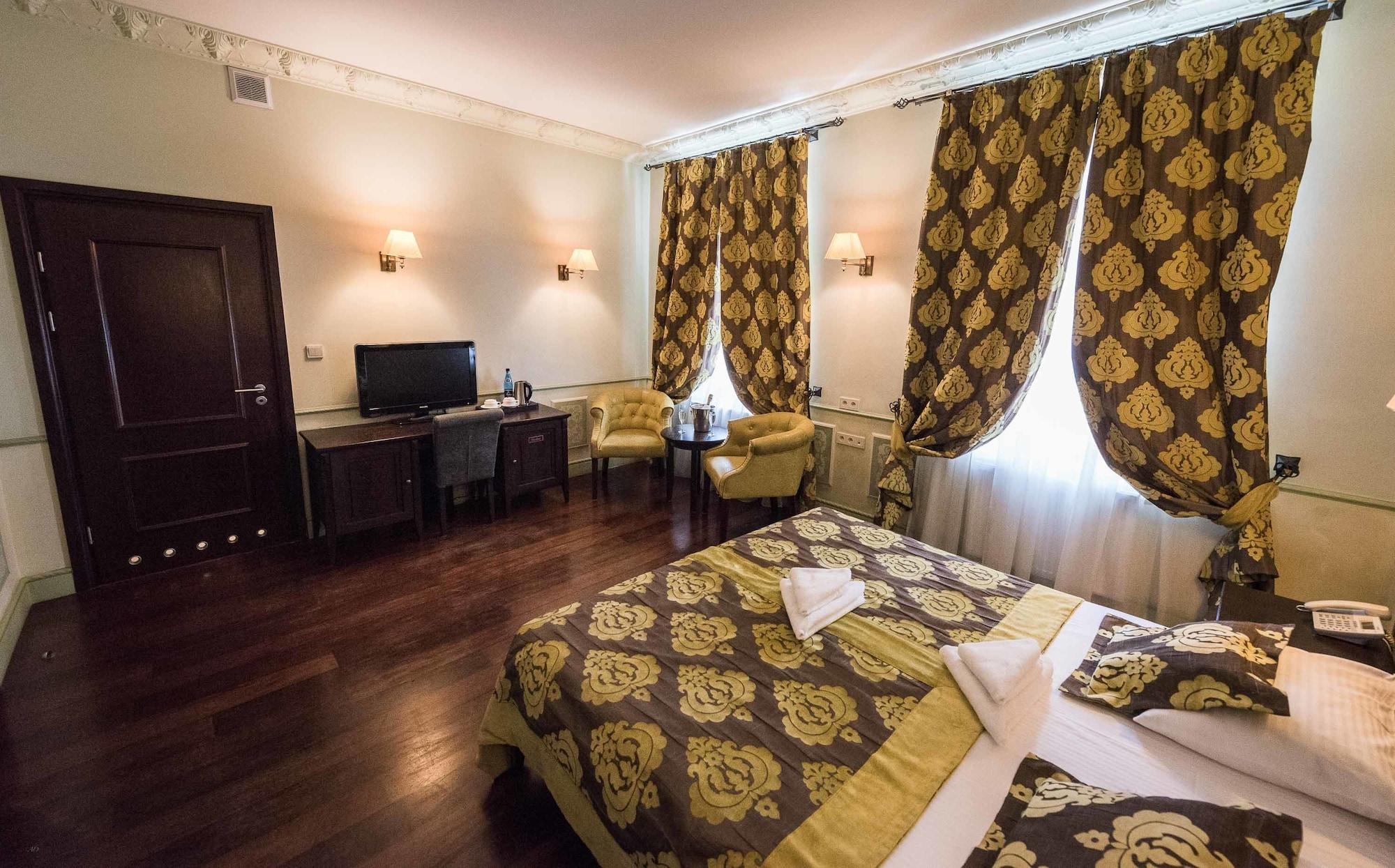 Holland House Old Town 4* Gdansk