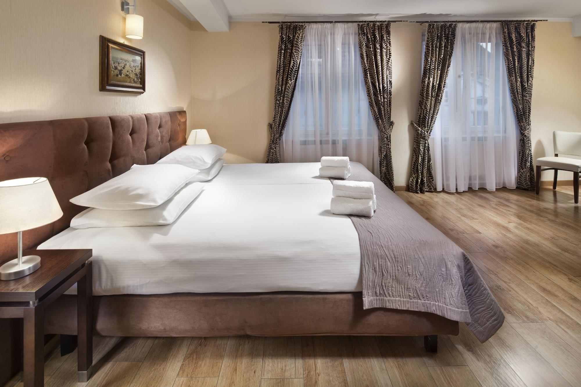 Hotel Bonum Old Town