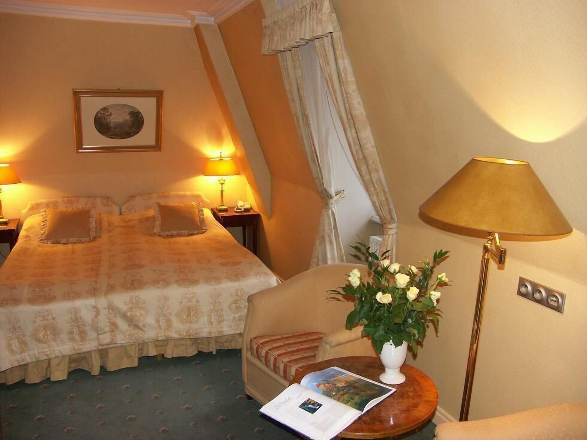 Podewils Old Town 5*