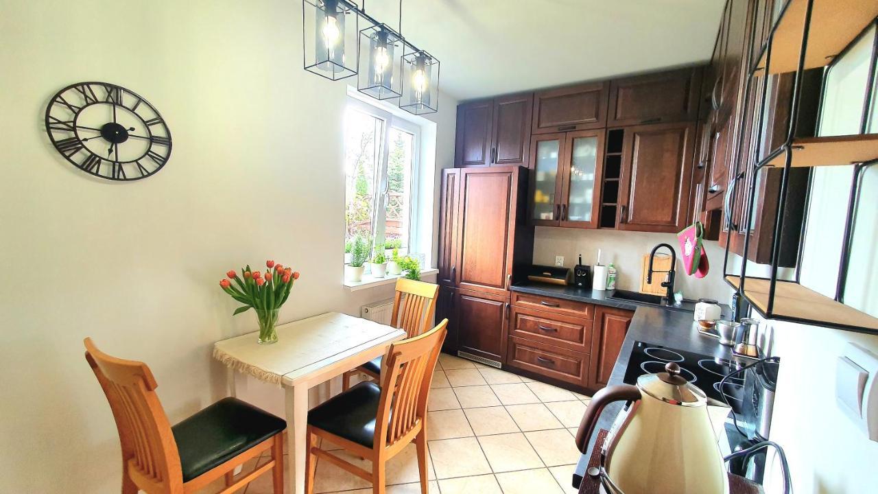 Apartament Z Ogrodem I Grillem. Apartment *