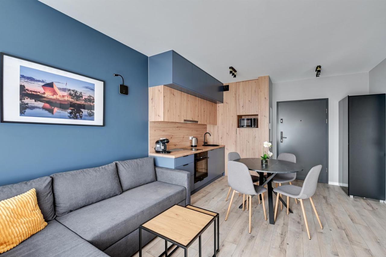 Blue Mandarin - Chlebova Apartment