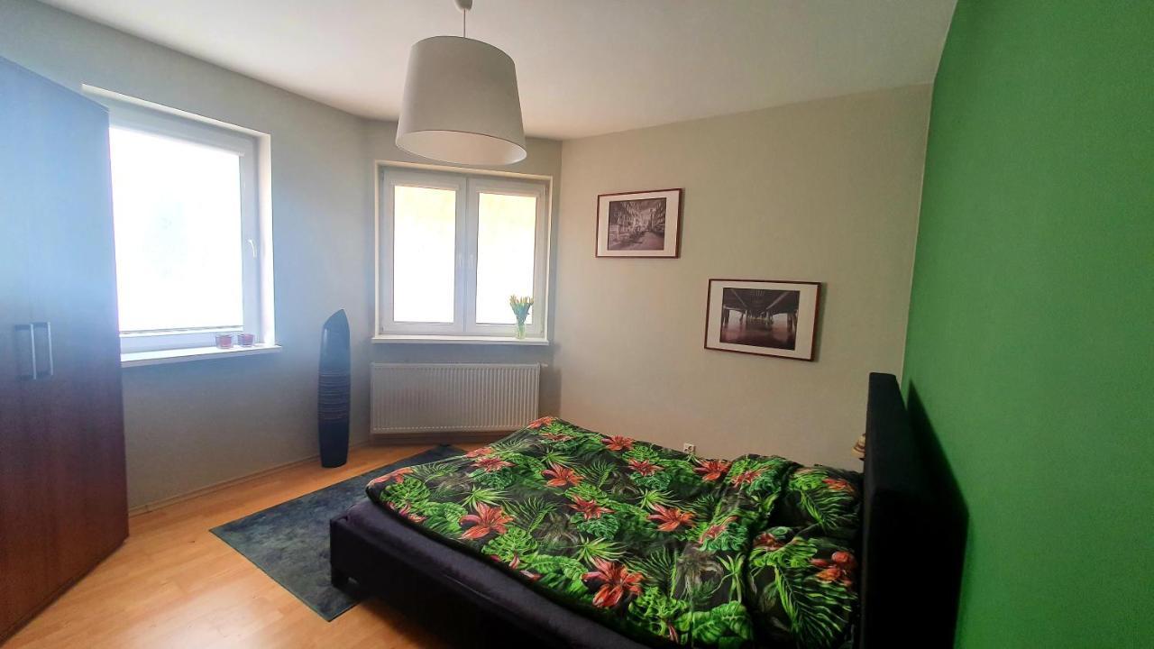 Apartament Z Ogrodem I Grillem. Apartment *