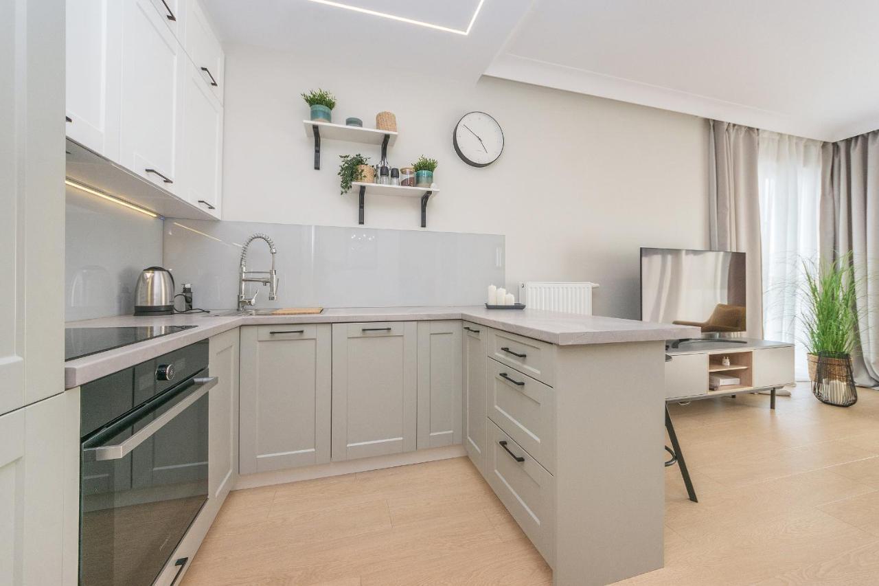 Hello Letnica With Sea View And Private Parking Apartment Gdansk