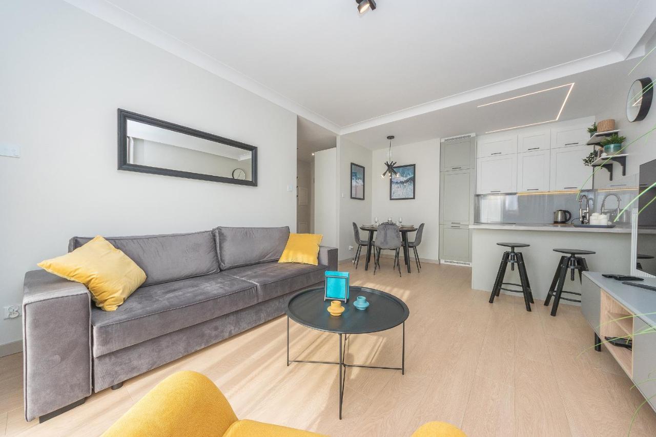 Hello Letnica With Sea View And Private Parking Apartment *