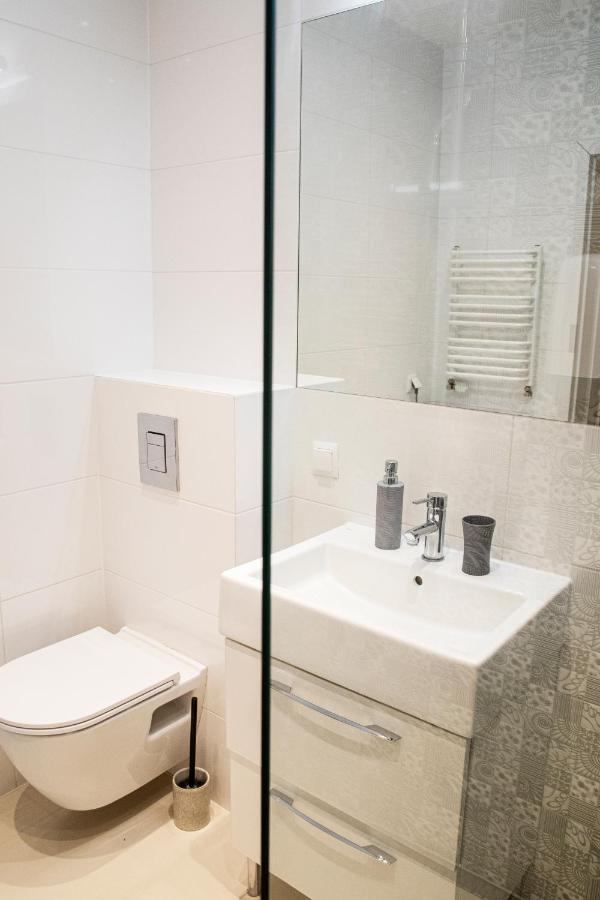 Maya's Flats & 48 - Szafarnia * Gdańsk