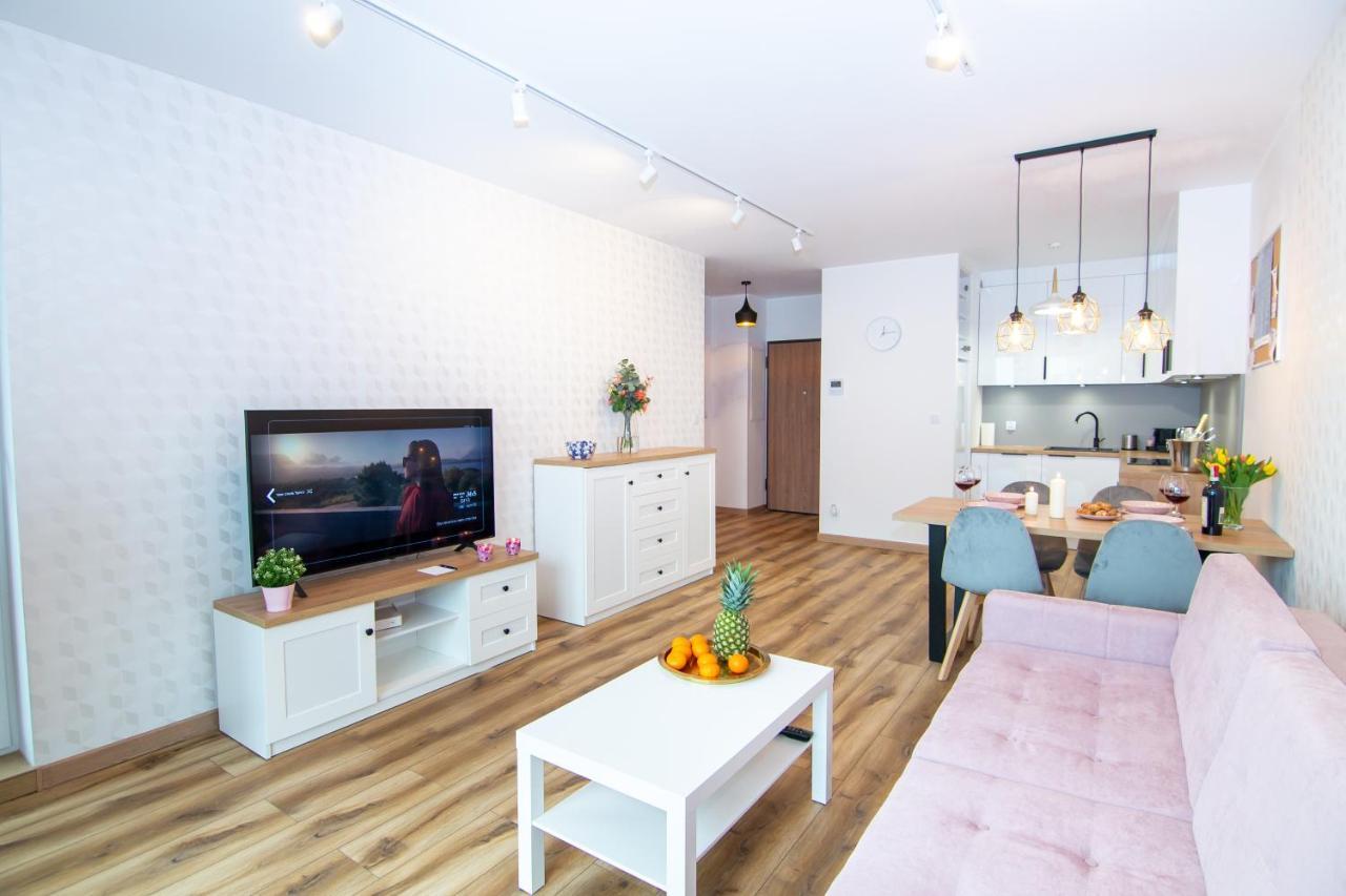 Maya's Flats & 48 - Szafarnia Gdańsk