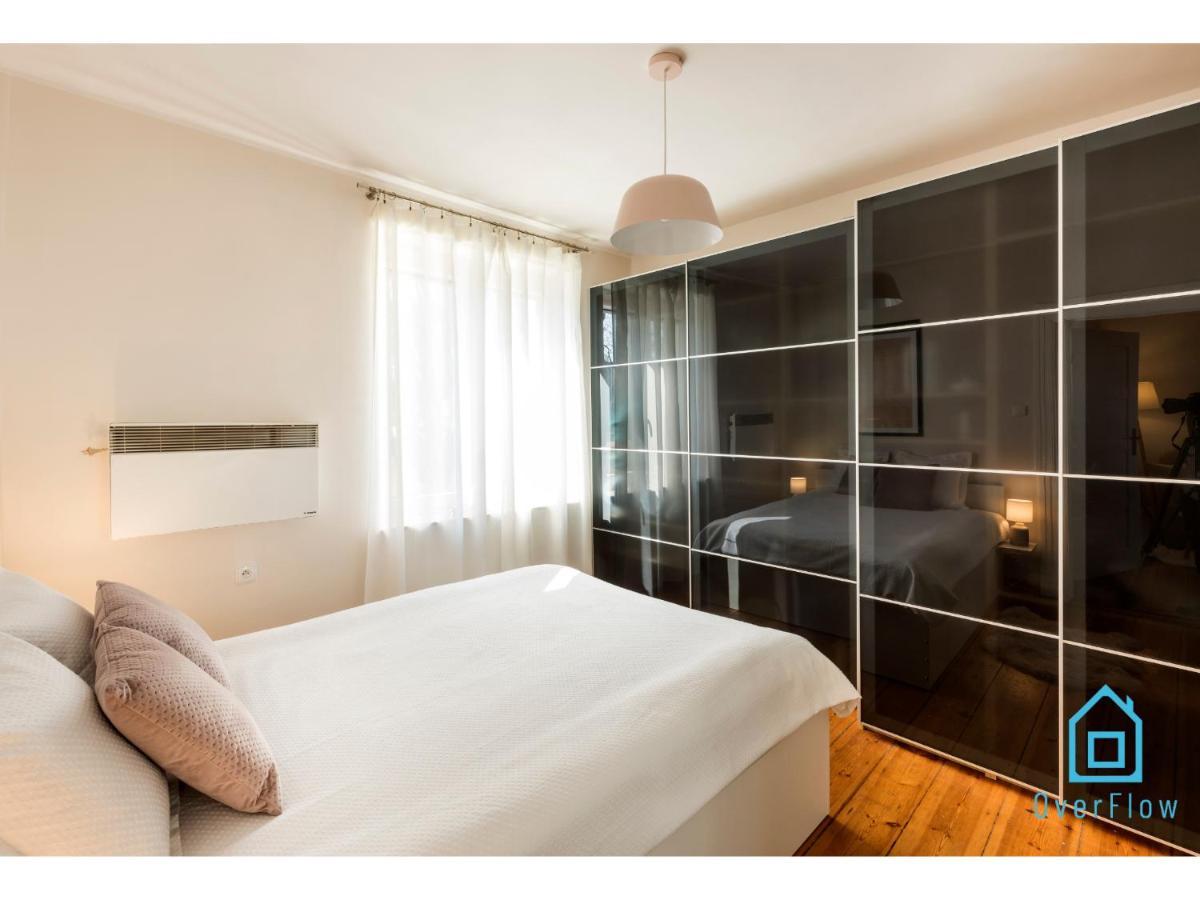 Mirror Homestay