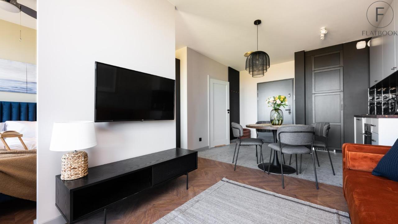 Apartment Flatbook - Center Chlebova With Gym Danzig