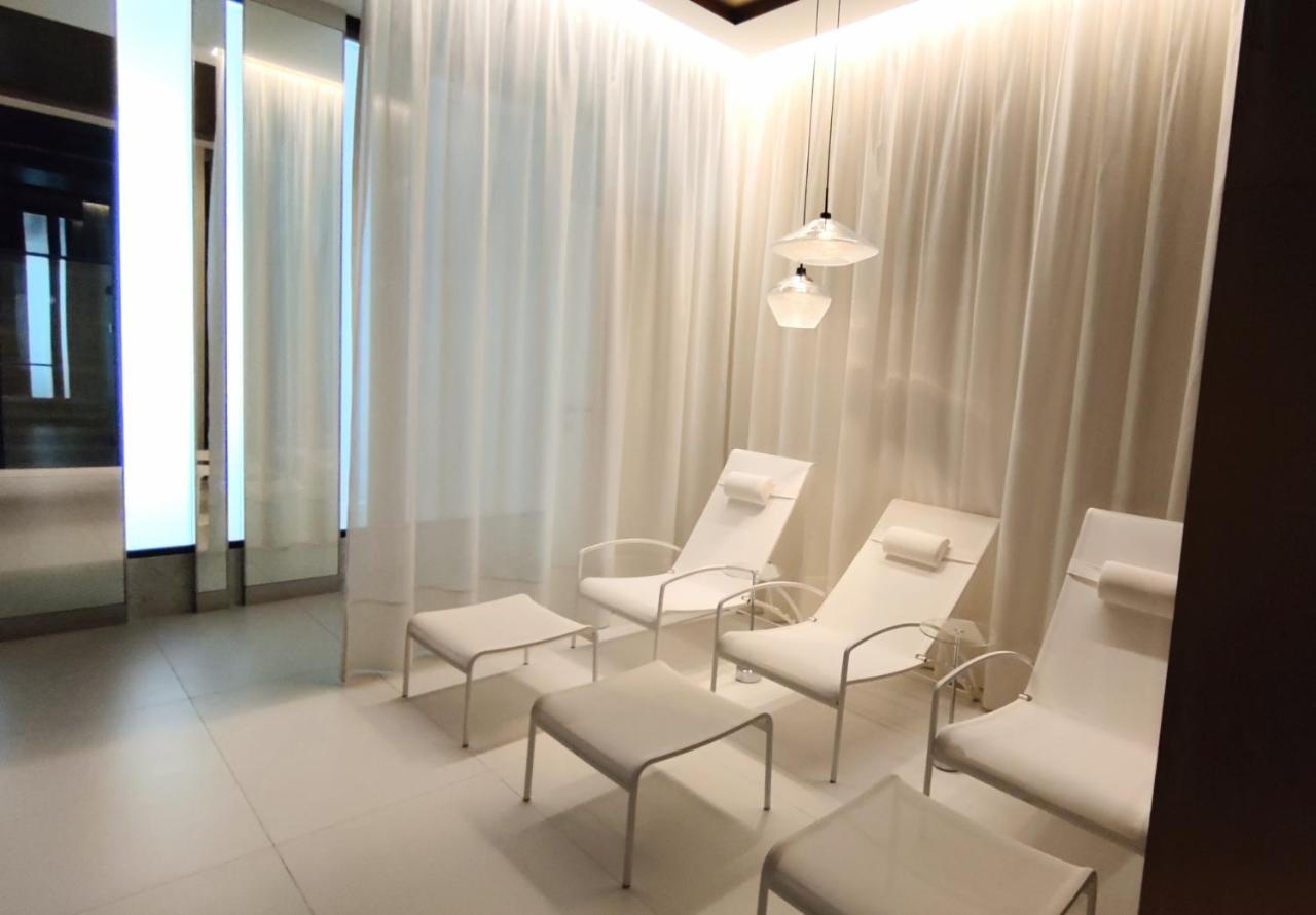Amber Centrum Lux Huoneisto *
