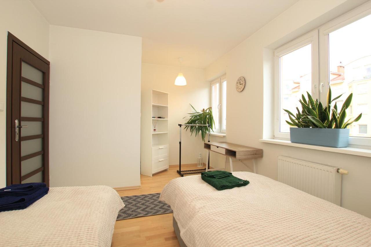 Lejlighed Apartament z ogrodem i grillem.