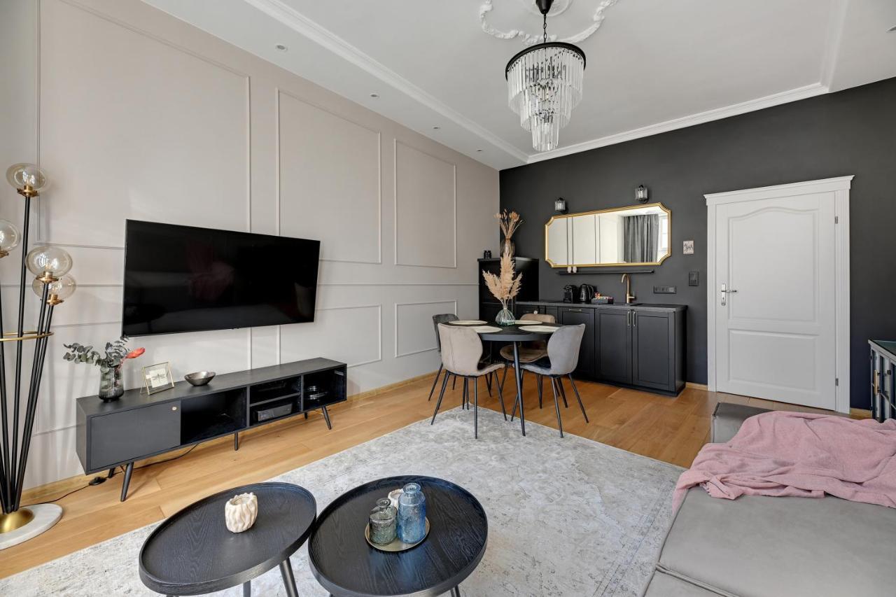 Old Town Ogarna Iv Glamour By Downtown Apartment