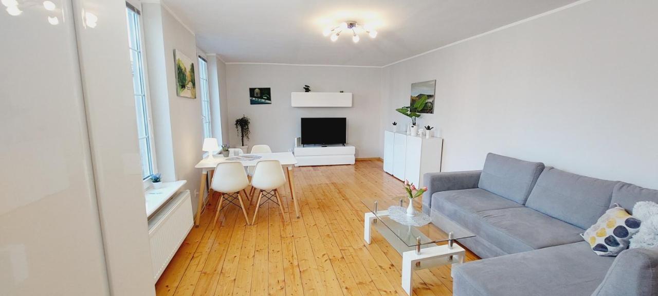 Chlebnicka 1 Apartment