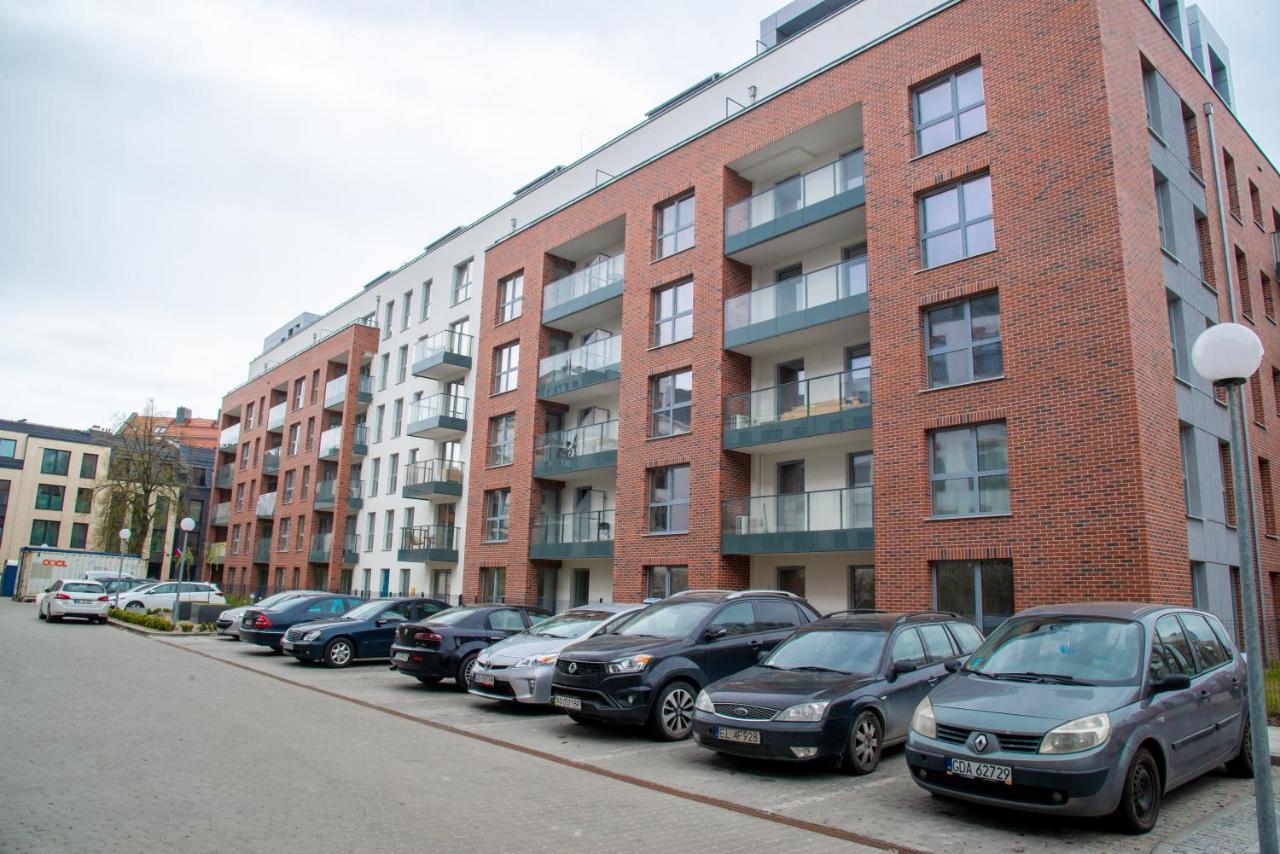 Maya's Flats & 48 - Szafarnia Huoneisto *