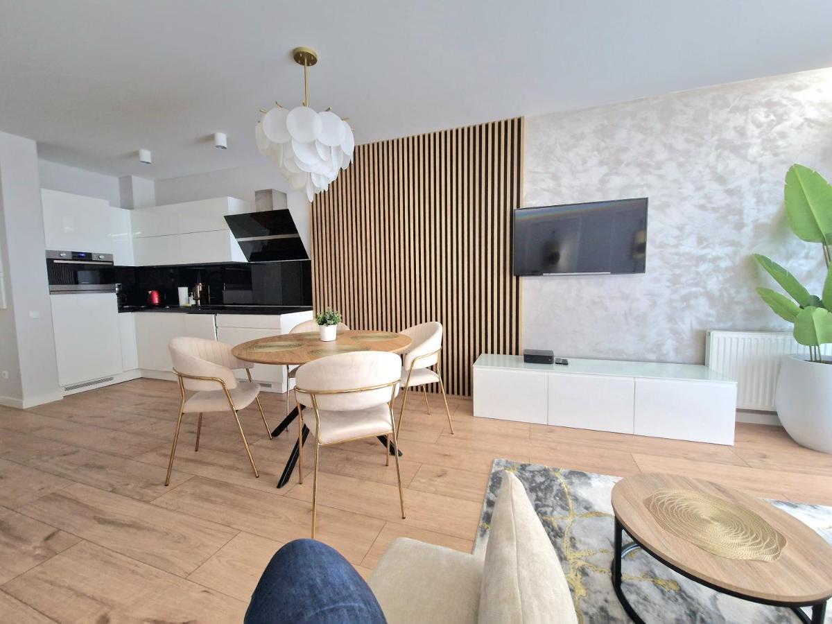 Waterlane Marina By Live & Travel Apartamento