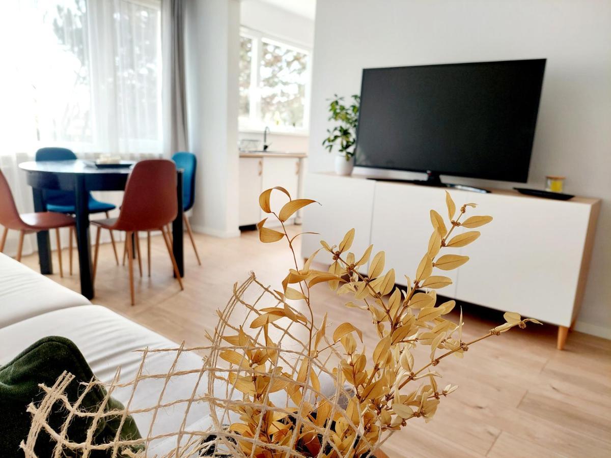 Agapella Apartamenty- Next To The Przymorze Lägenhet *