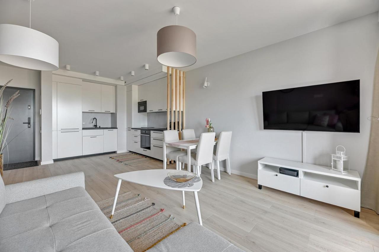 Leilighet Chlebova - Riverside View Terrace, Free Parking, Gym & Kidsplay By Downtown *