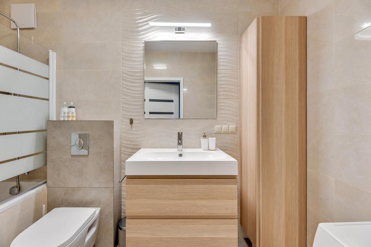 Tarasy Baltyku Sea Side, Sauna & Gym By Downtown Căn hộ *