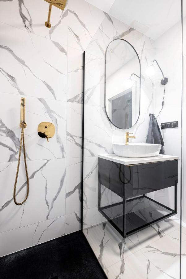 New Glamorous - Garnizon Wrzeszcz