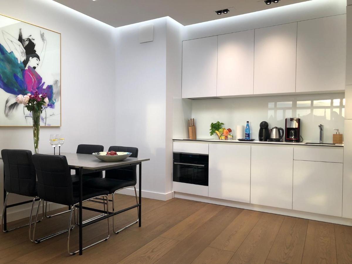 Baltic Riviera - Granaria Premium - River And Old Town Apartment
