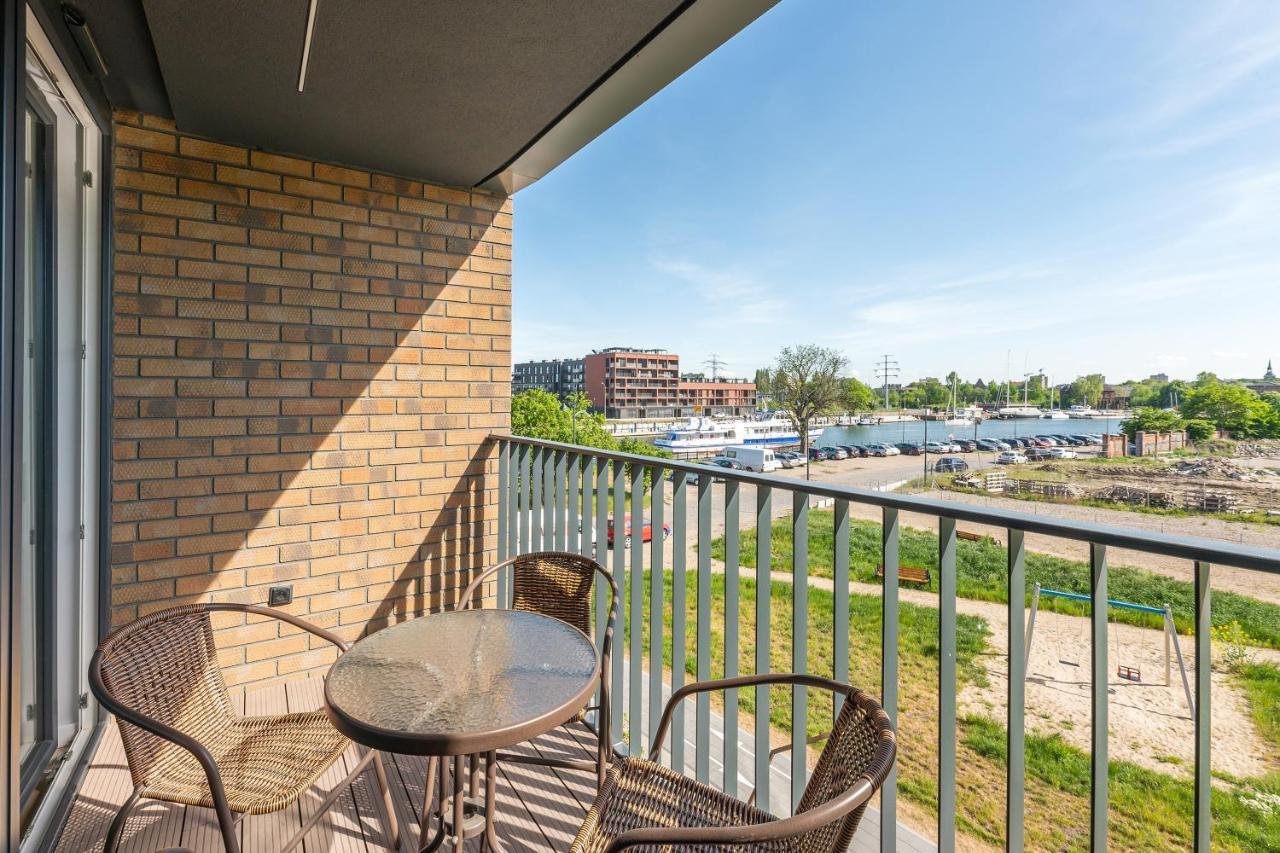 Chlebova - Riverside View Terrace, Free Parking, Gym & Kidsplay By Downtown Leilighet *