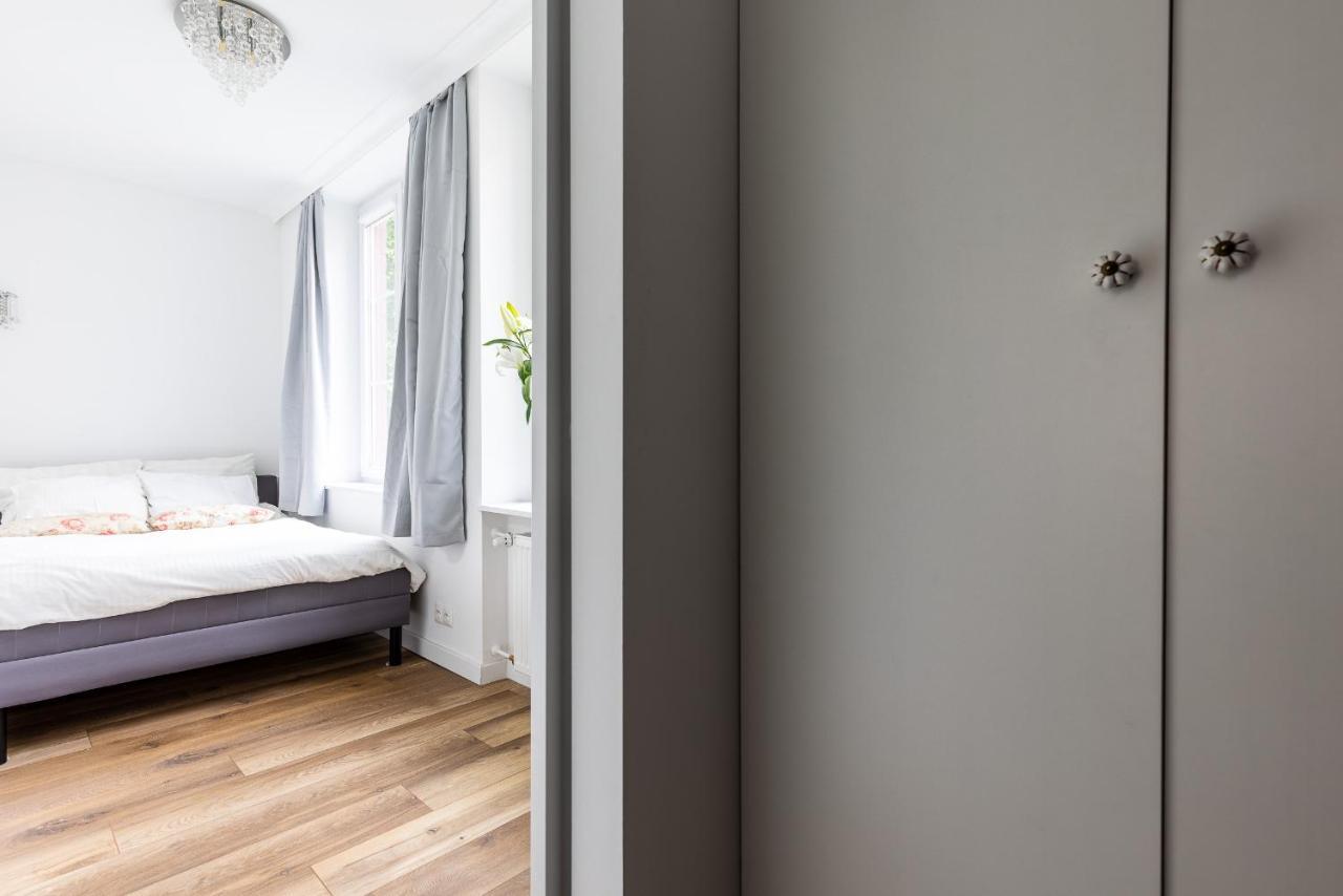 Mira Iii Apartment *