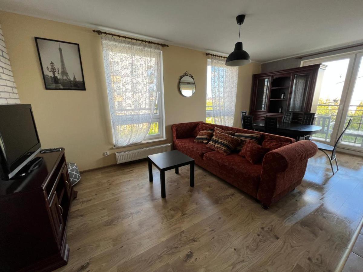 Cozy Close To & Airport Gdańsk