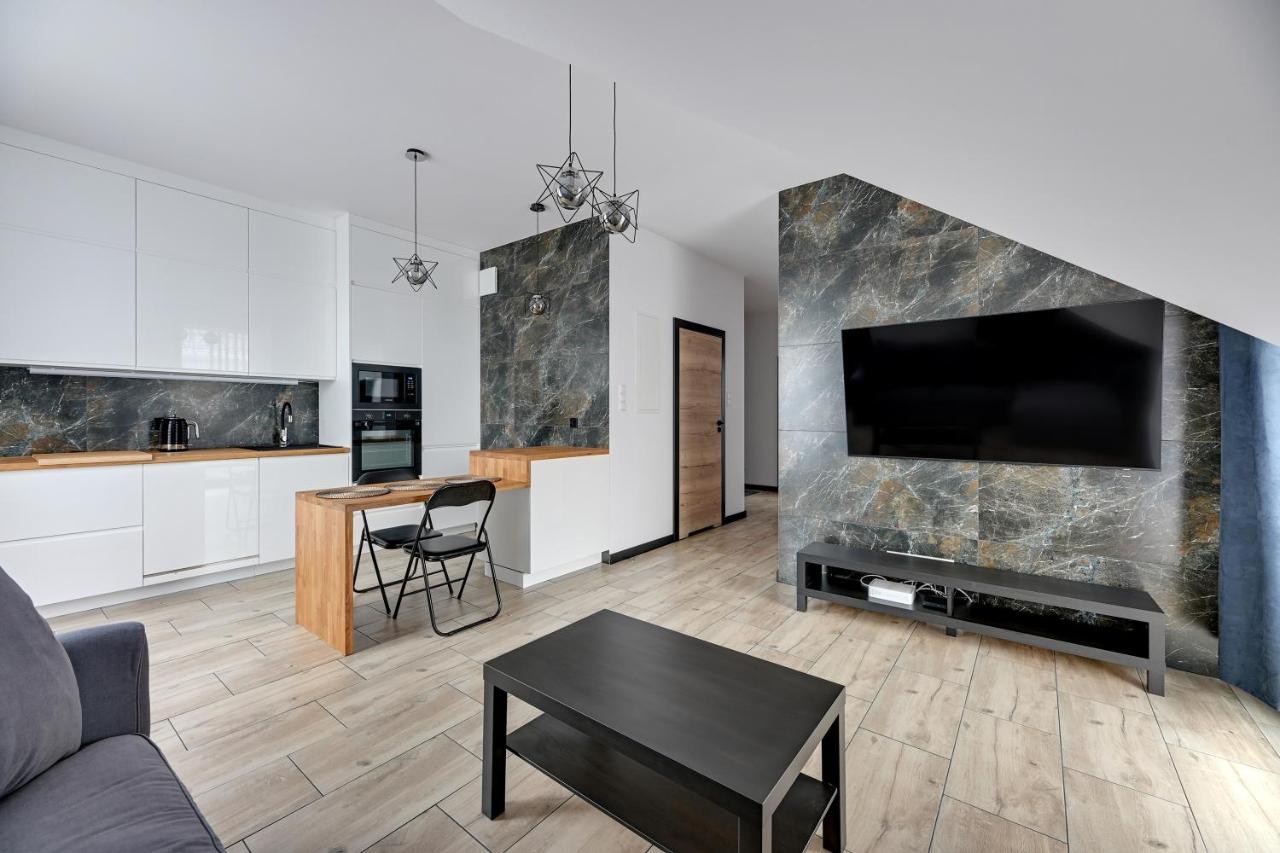 Lion - Botanica Apartment *