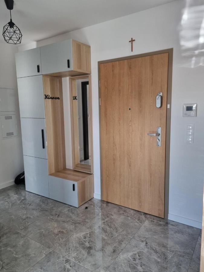 Huoneisto Apartamenty Morze On Sea 1 *