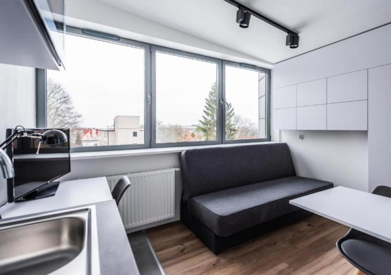 Do Studzienki 65 *