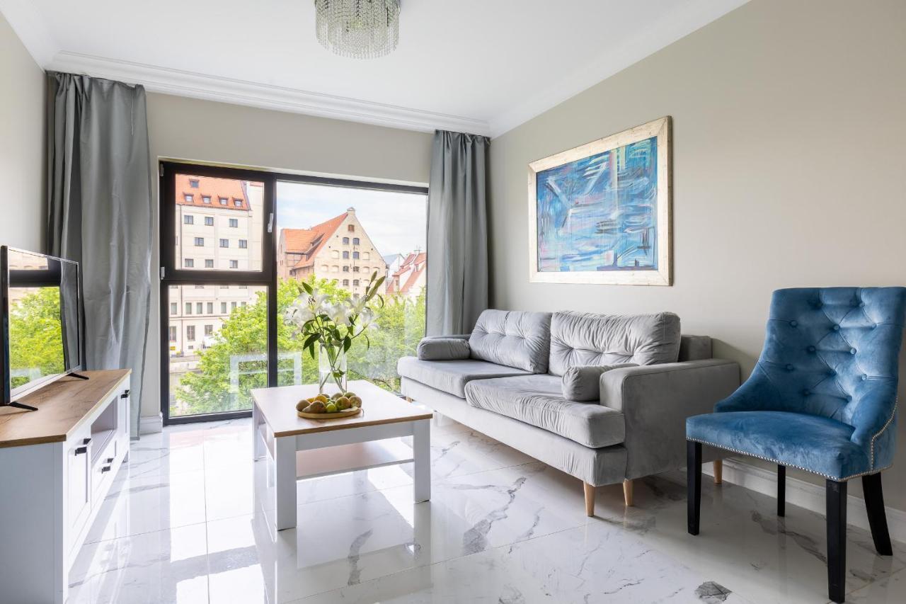 Mira Apartment *