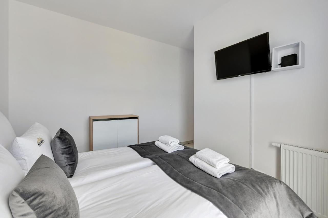 Apartment Sea View Letnica Tower & Sea View By Downtown Danzig