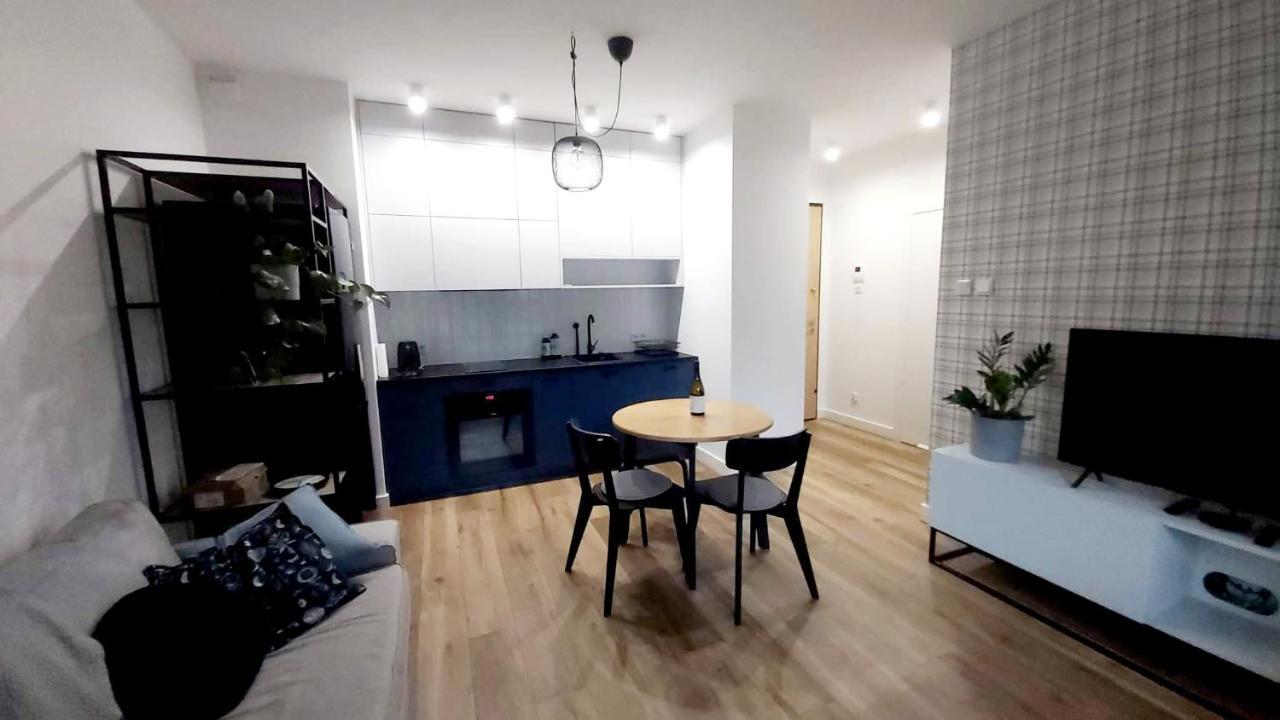 Apartament Zajezdnia Wrzeszcz Apartment *