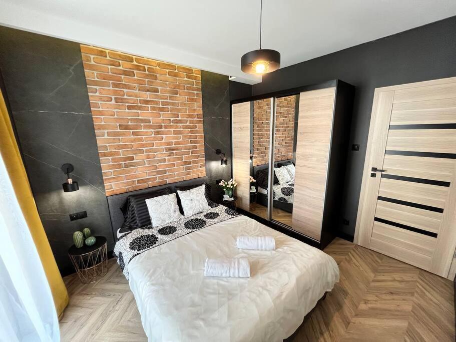 Turzycowa Loft - Stylish Lägenhet *
