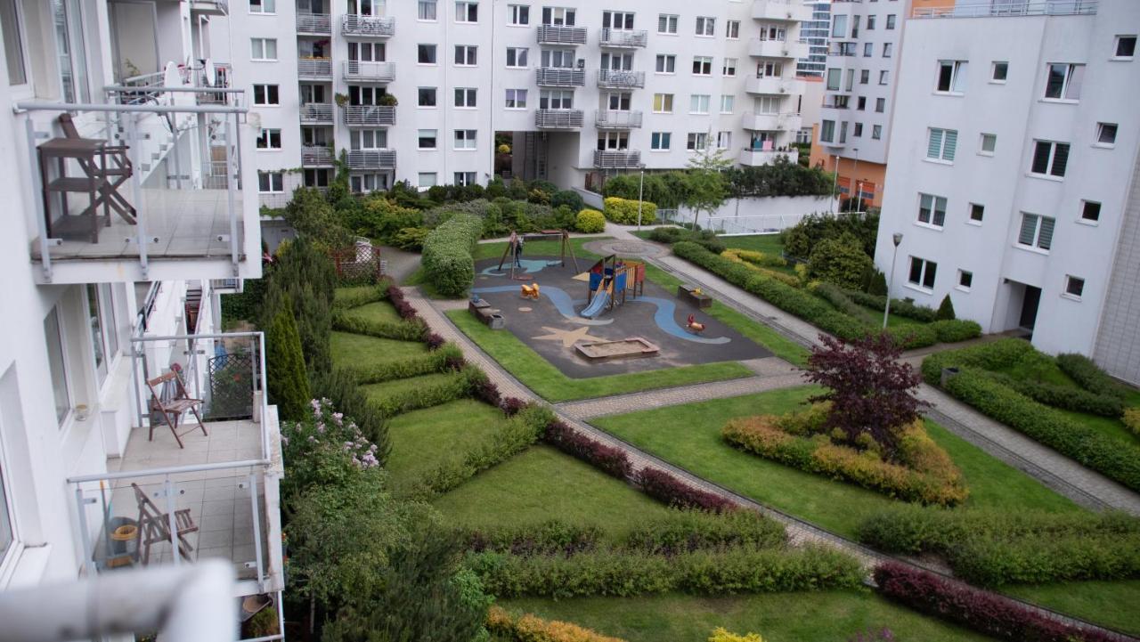 Apartment Reagana Niedaleko Morza