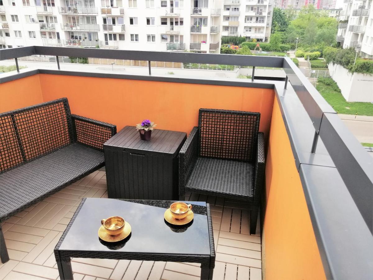Apartment Orange Water